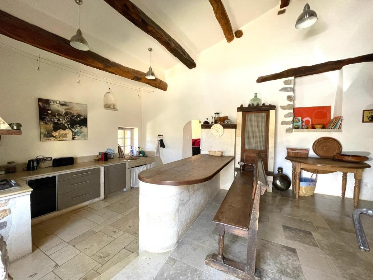 La Maison De Vergol Montbrun-les-Bains Luaran gambar