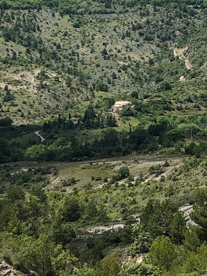 La Maison De Vergol Montbrun-les-Bains Luaran gambar
